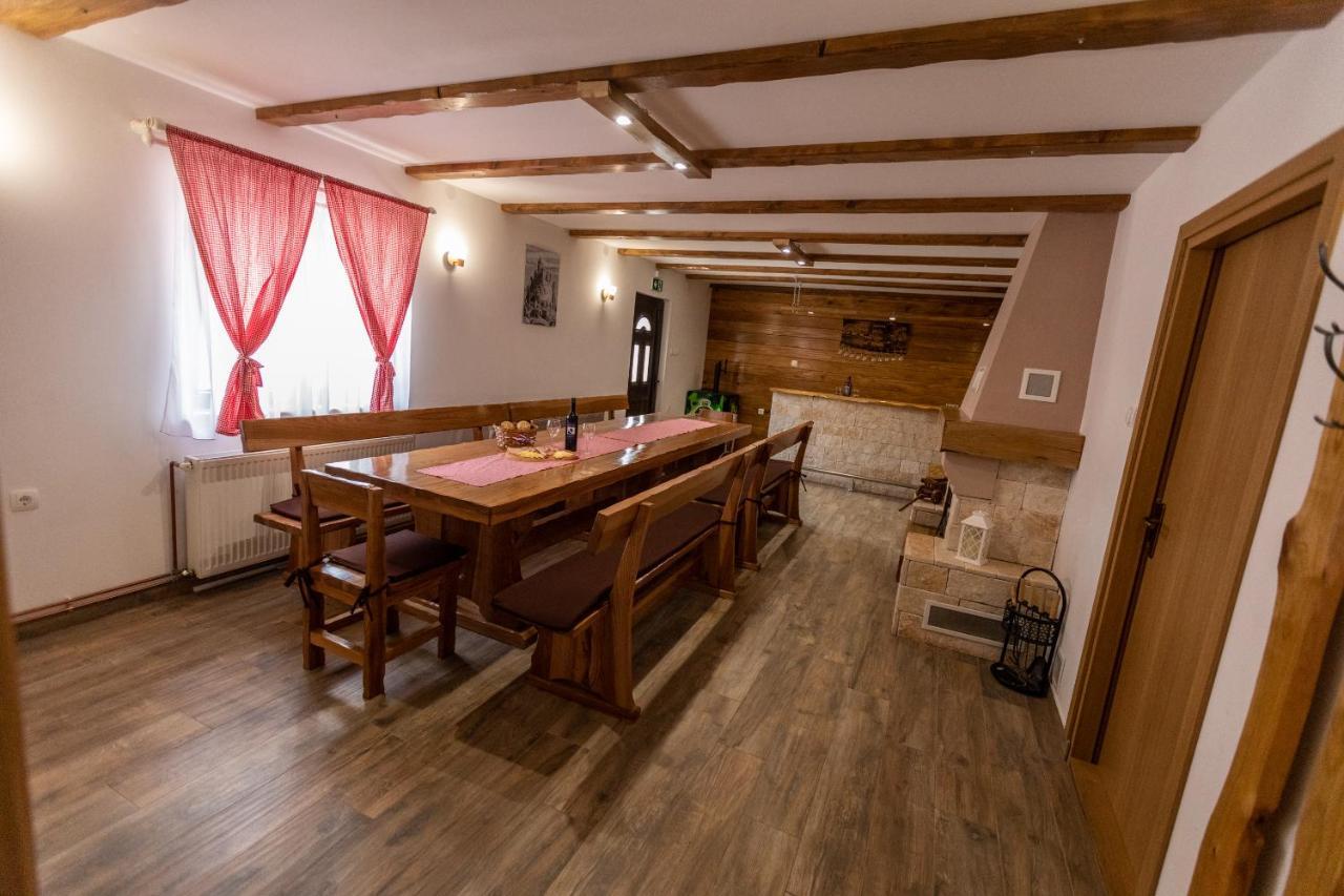 Apartmani Lara Modrus-Kuca Za Odmor מראה חיצוני תמונה